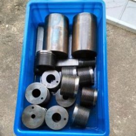 Bộ gá kéo bu lông