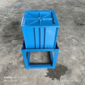 gá tháo mẫu bê tông