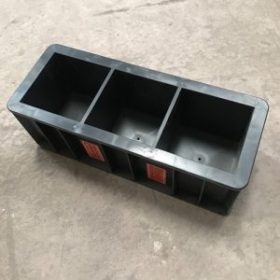 khuôn đổ bê tông 100 kép 3