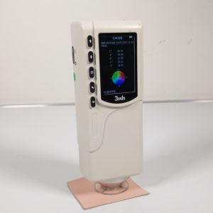 Máy đo màu cầm tay NR60CP