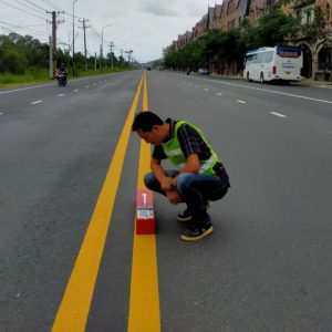 máy đo phản quang sơn kẻ vạch giao thông