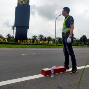 máy đo phản quang sơn kẻ vạch giao thông