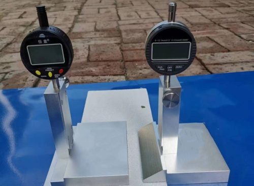 Thiết bị đo độ dày lớp sơn phủ STT-950 7 thiết bị đo độ dày lớp sơn kẻ đường