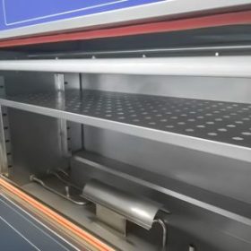 Tủ lão hóa tia UV